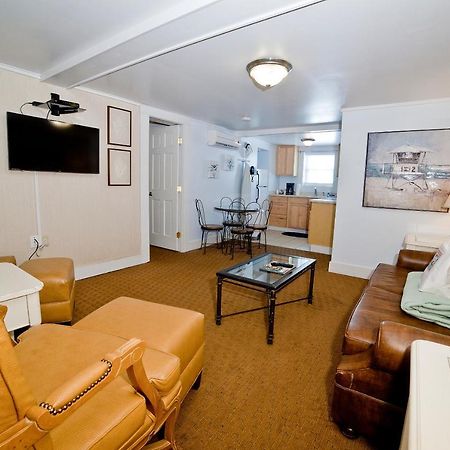 Georgianne Inn & Suites Check In 212 Butler Ave Tybee Island Kültér fotó