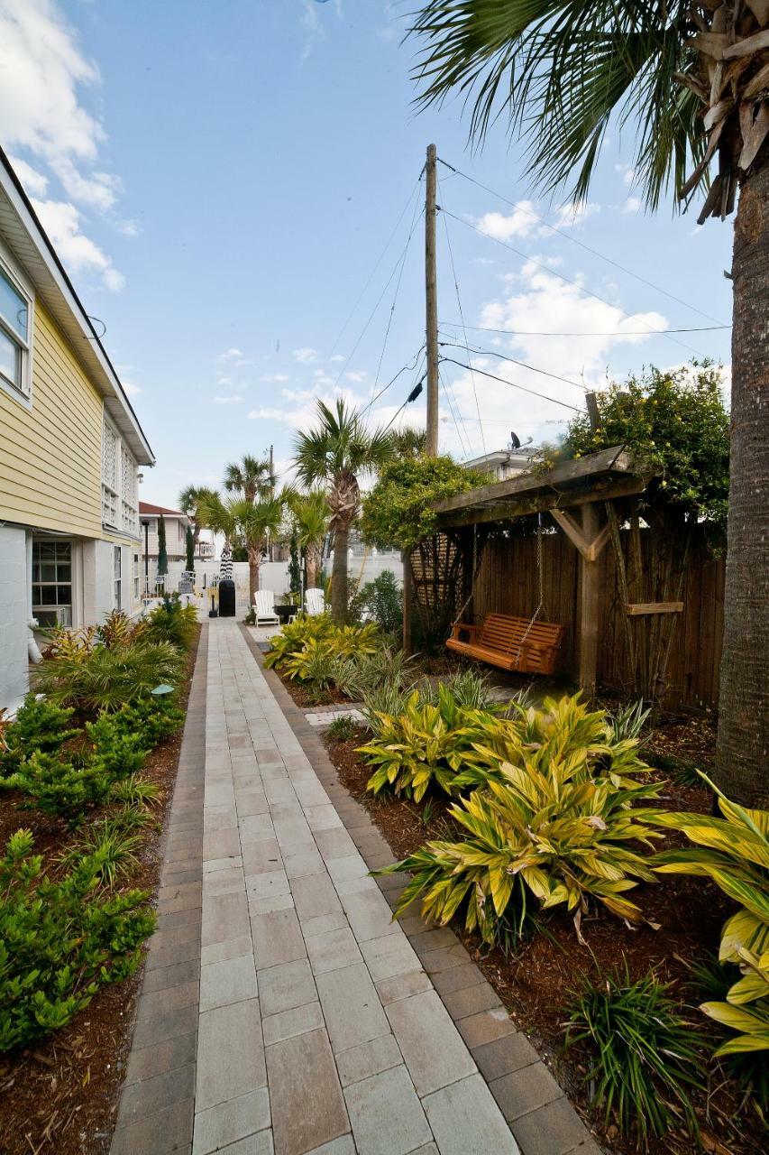 Georgianne Inn & Suites Check In 212 Butler Ave Tybee Island Kültér fotó