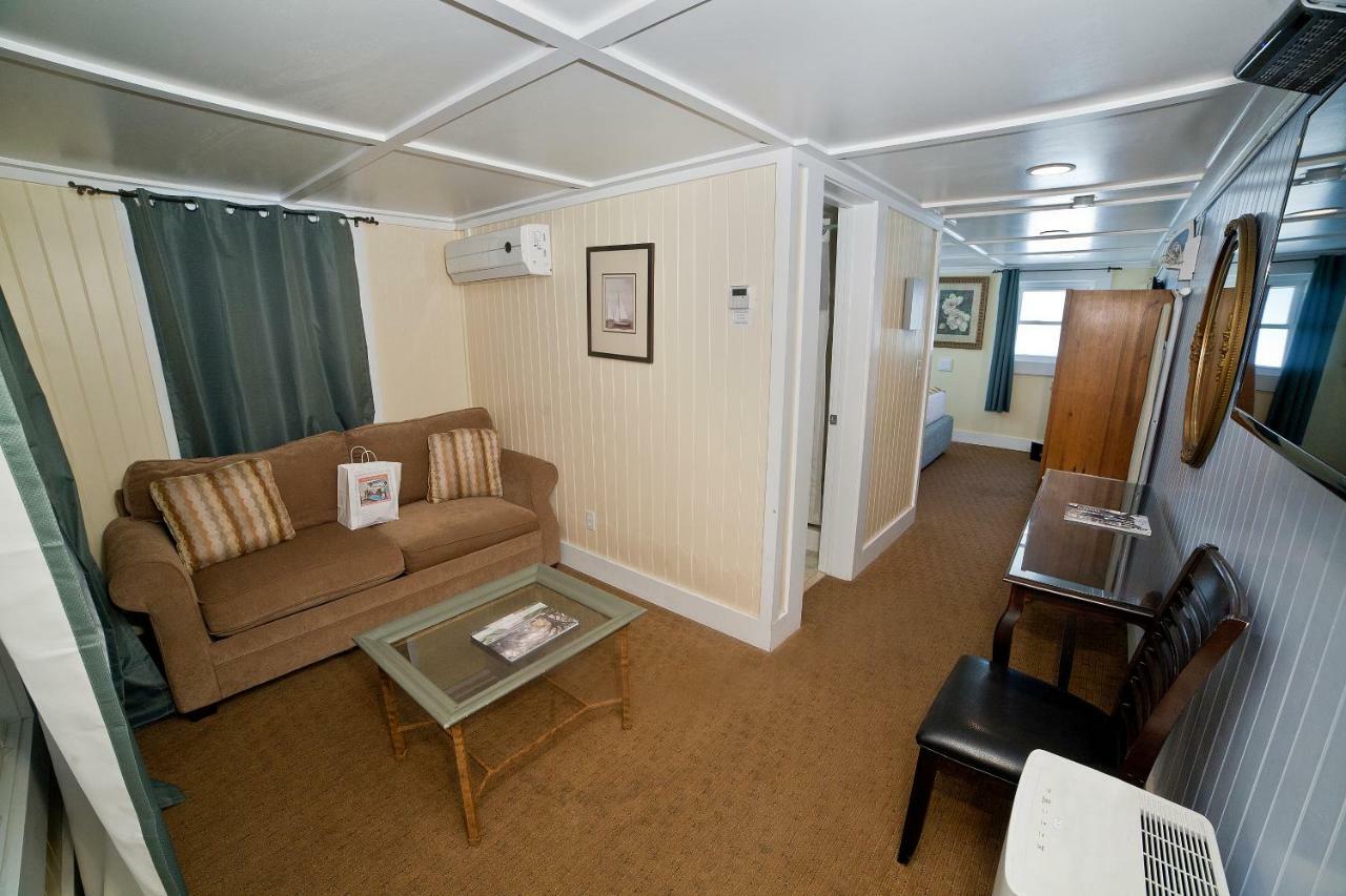 Georgianne Inn & Suites Check In 212 Butler Ave Tybee Island Kültér fotó